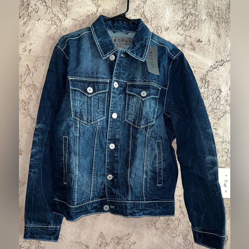 COPY - Men’s Decree Blue Jean Jacket, NWT.  Size Medium